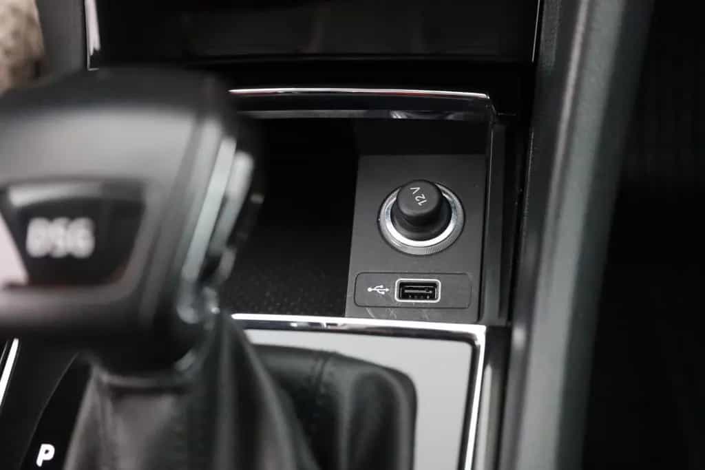 Skoda Karoq 1.5 TSI Ambition LED SmartLink Sitzheizung 07/2020-photo-12