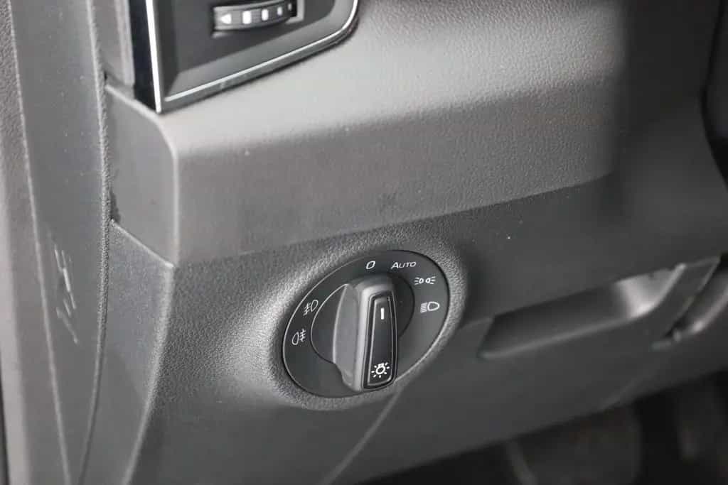 Skoda Karoq 1.5 TSI Ambition LED SmartLink Sitzheizung 07/2020-photo-20