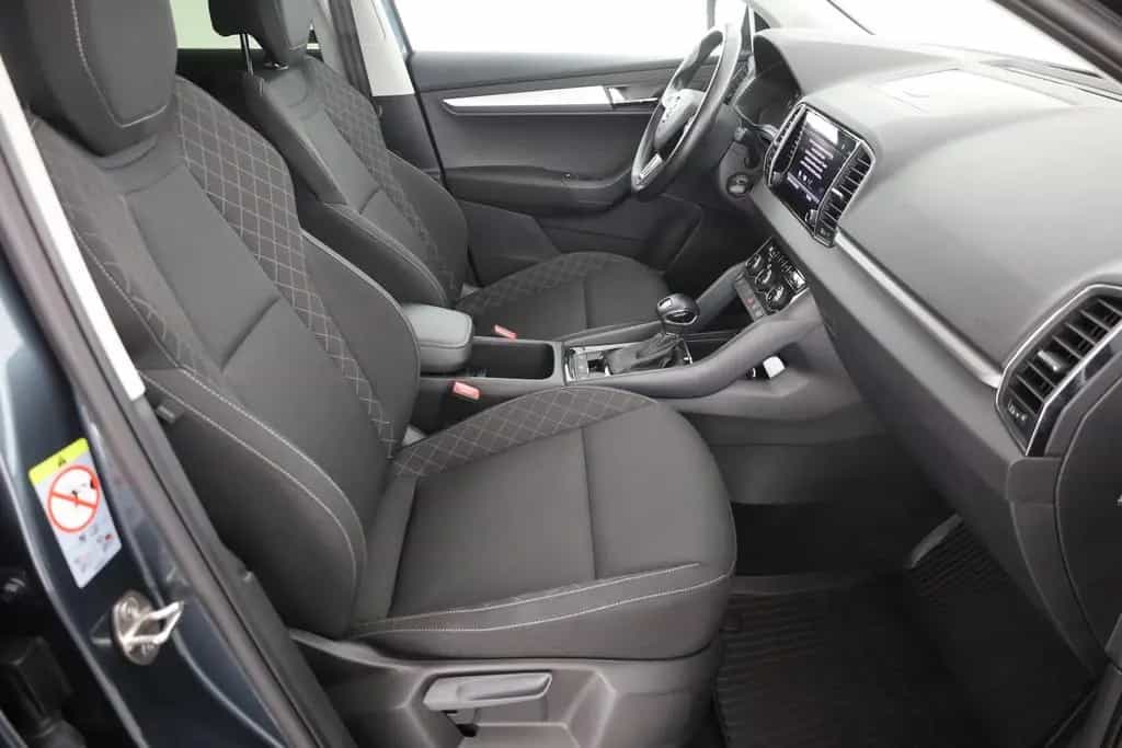Skoda Karoq 1.5 TSI Ambition LED SmartLink Sitzheizung 07/2020-photo-23