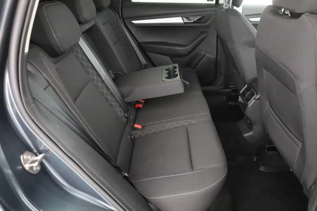 Skoda Karoq 1.5 TSI Ambition LED SmartLink Sitzheizung 07/2020-photo-24