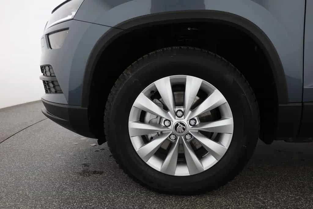 Skoda Karoq 1.5 TSI Ambition LED SmartLink Sitzheizung 07/2020-photo-29