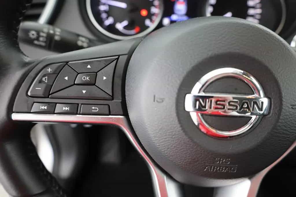 Nissan Qashqai 1.3 DIG-T Tekna LED Navi AHK Kamera 360° 02/2020-photo-15