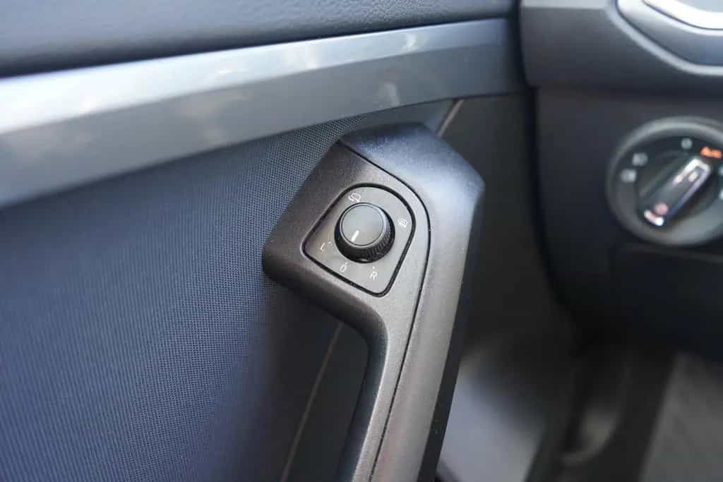 Seat Ateca 1.0 TSI Style Navi Sitzheizung Tempomat 01/2020-photo-36