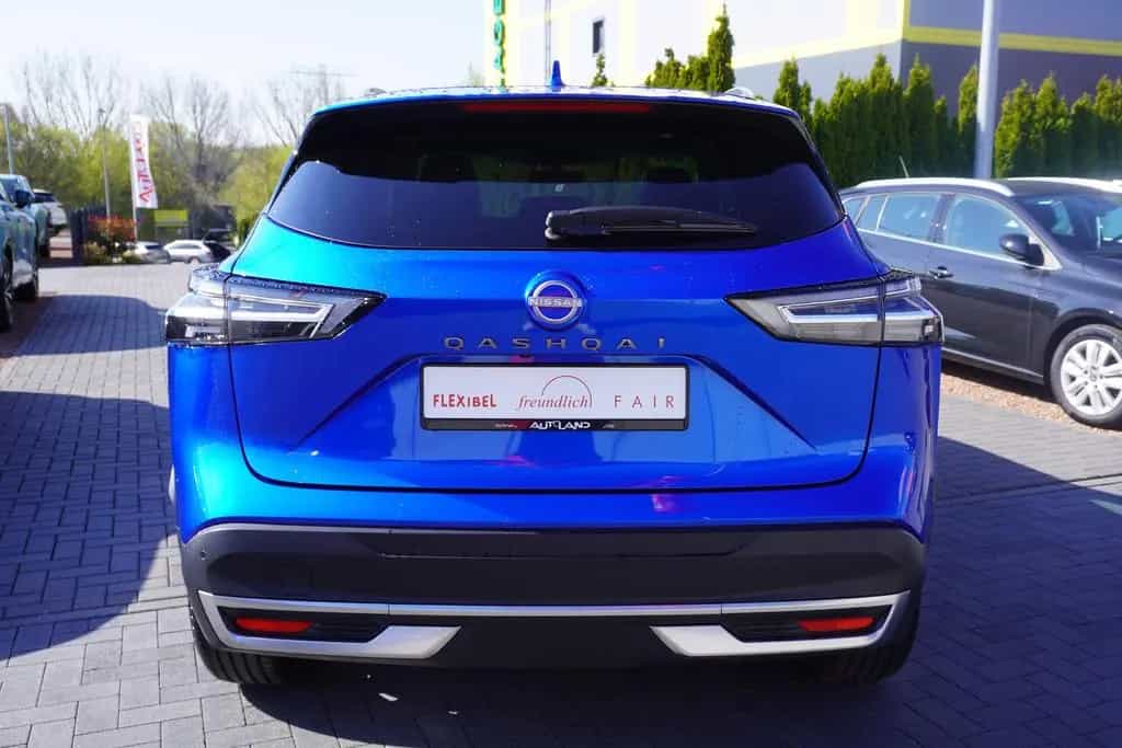 Nissan Qashqai N-Connecta 1.3 Dig-T Aut. LED ACC Navi P 03/2026-photo-3