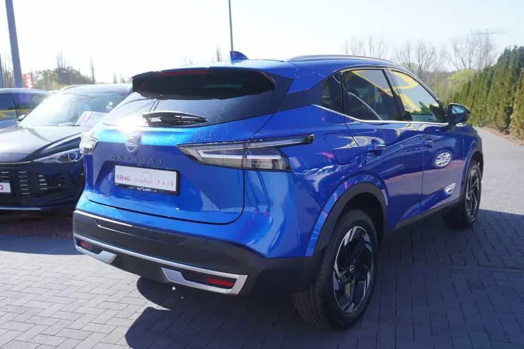 Nissan Qashqai N-Connecta 1.3 Dig-T Aut. LED ACC Navi P 03/2026-photo-4