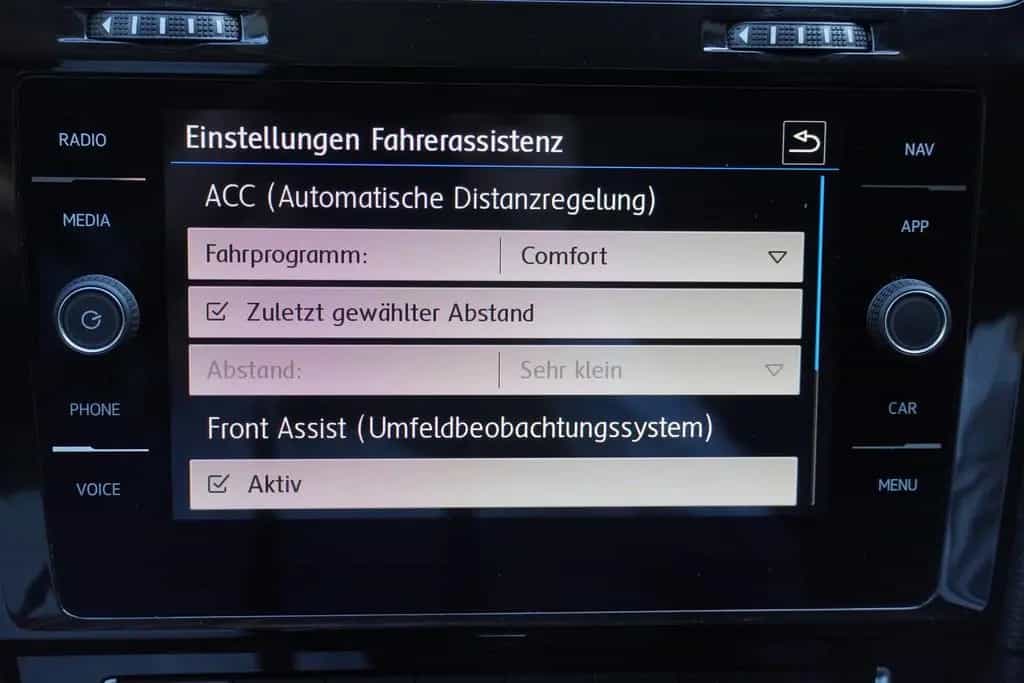 Volkswagen Golf VII 1.5 TSI ACT BMT Highline LED Navi AHK 03/2018-photo-15