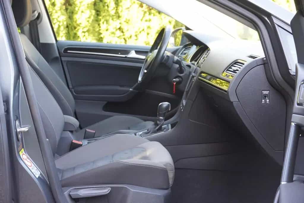 Volkswagen Golf VII 1.5 TSI ACT BMT Highline LED Navi AHK 03/2018-photo-28