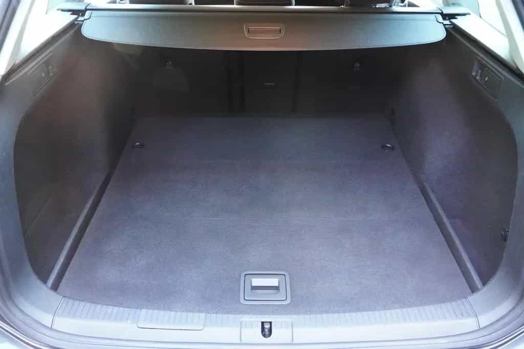 Volkswagen Golf VII 1.5 TSI ACT BMT Highline LED Navi AHK 03/2018-photo-30