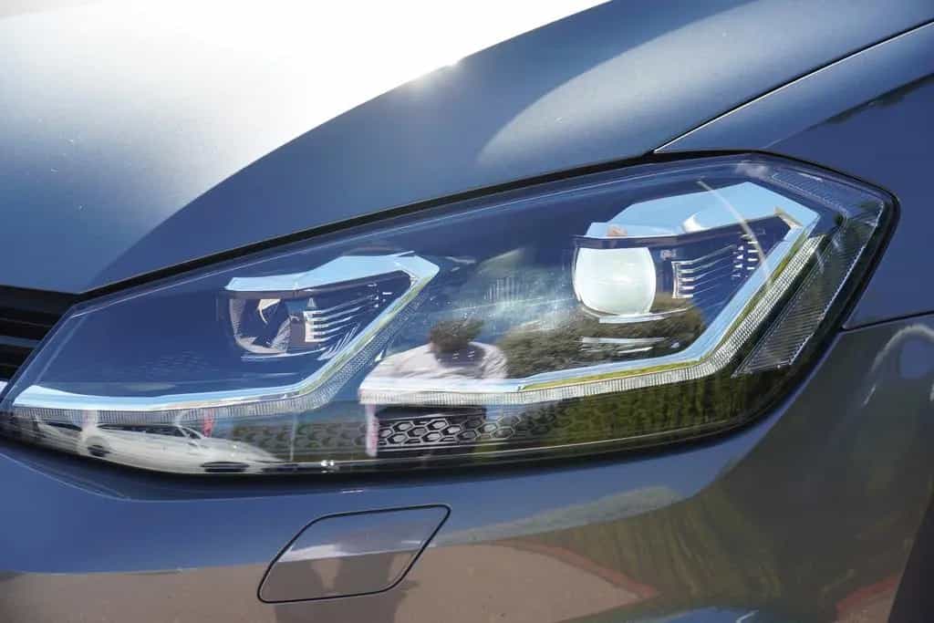 Volkswagen Golf VII 1.5 TSI ACT BMT Highline LED Navi AHK 03/2018-photo-31
