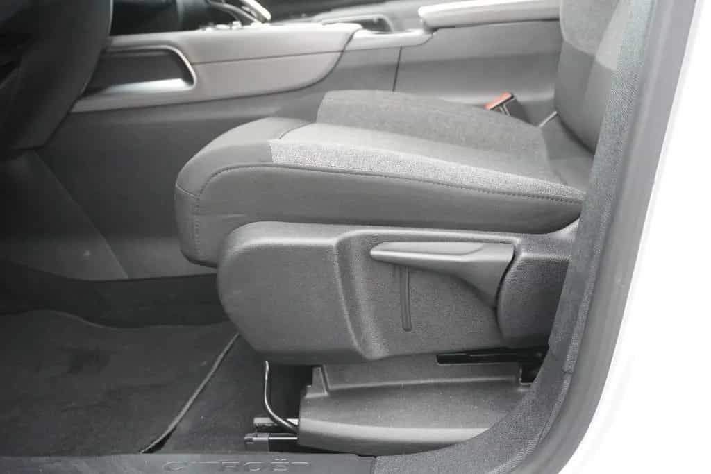 Citroën C5 Aircross 1.5 Keyless-Go Navi ACC Totwinkel 07/2020-photo-11