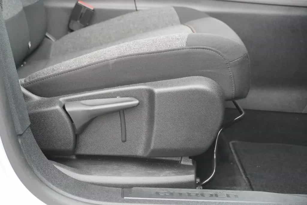 Citroën C5 Aircross 1.5 Keyless-Go Navi ACC Totwinkel 07/2020-photo-14