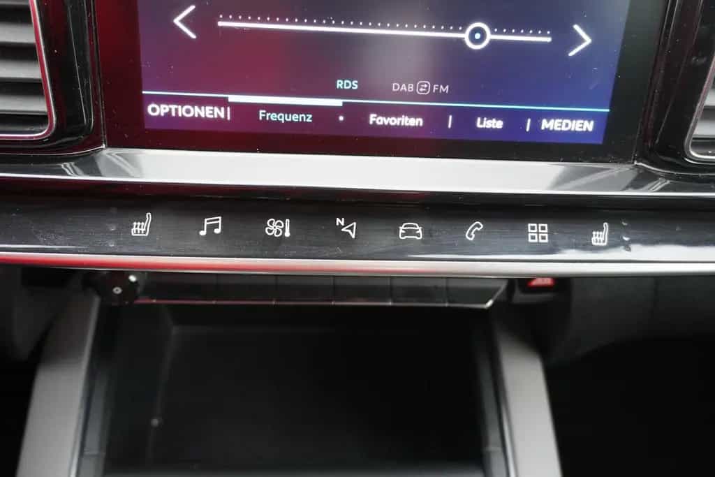 Citroën C5 Aircross 1.5 Keyless-Go Navi ACC Totwinkel 07/2020-photo-19