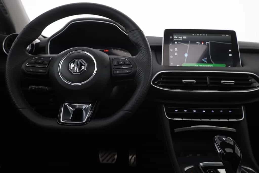 MG HS 1.5 T-GDI Luxury Aut. LED ACC Navi 360° Pano 03/2024-photo-9