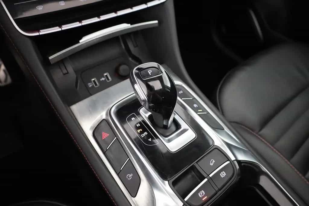 MG HS 1.5 T-GDI Luxury Aut. LED ACC Navi 360° Pano 03/2024-photo-12