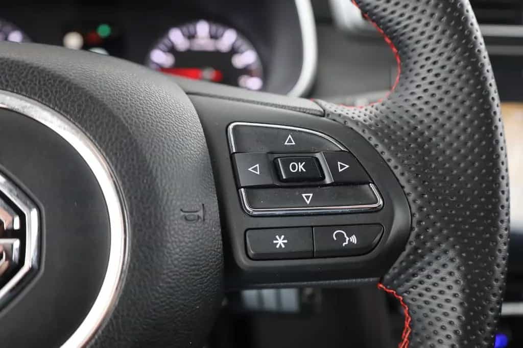 MG ZS 1.5 VTi-Tech Comfort LED Navi Kamera Tempomat 03/2025-photo-15