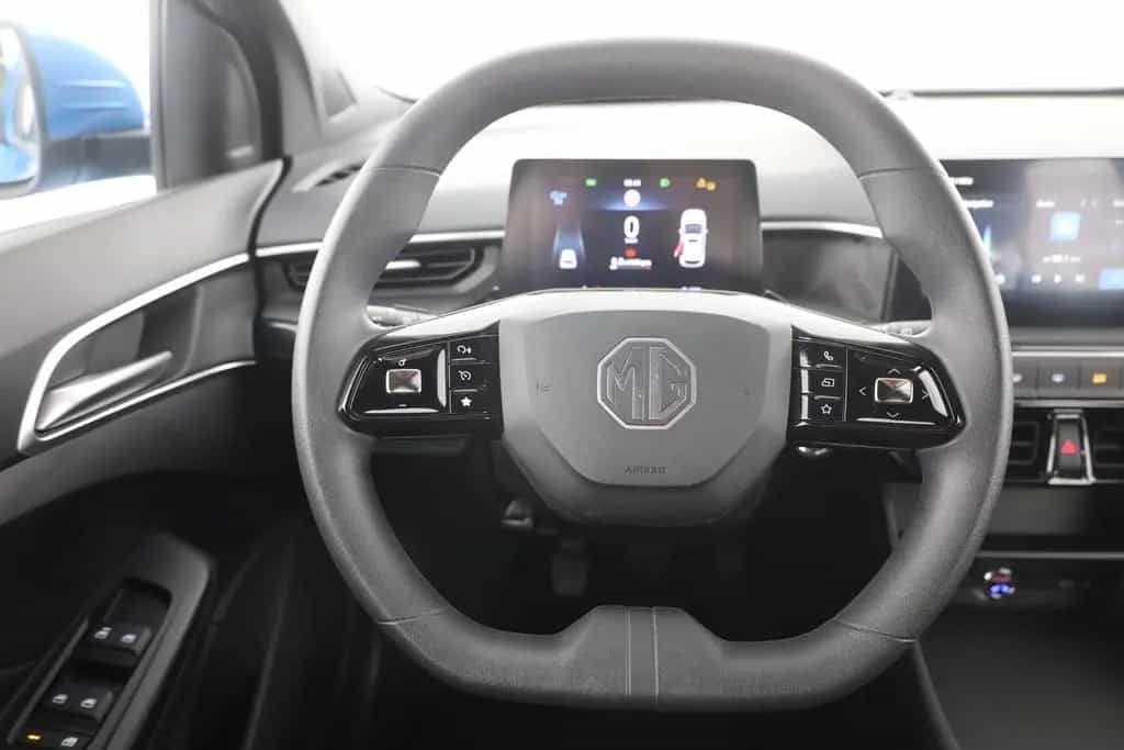 MG MG3 1.5 Comfort LED Navi Kamera 03/2025-photo-14