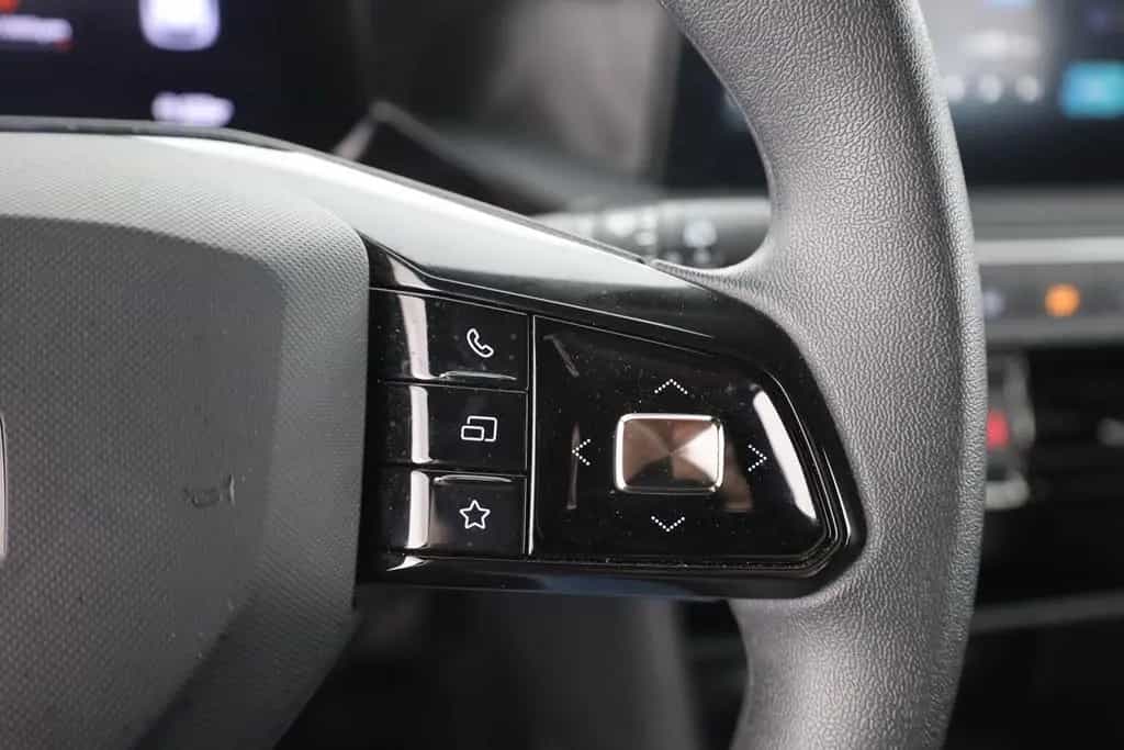 MG MG3 1.5 Comfort LED Navi Kamera 03/2025-photo-16