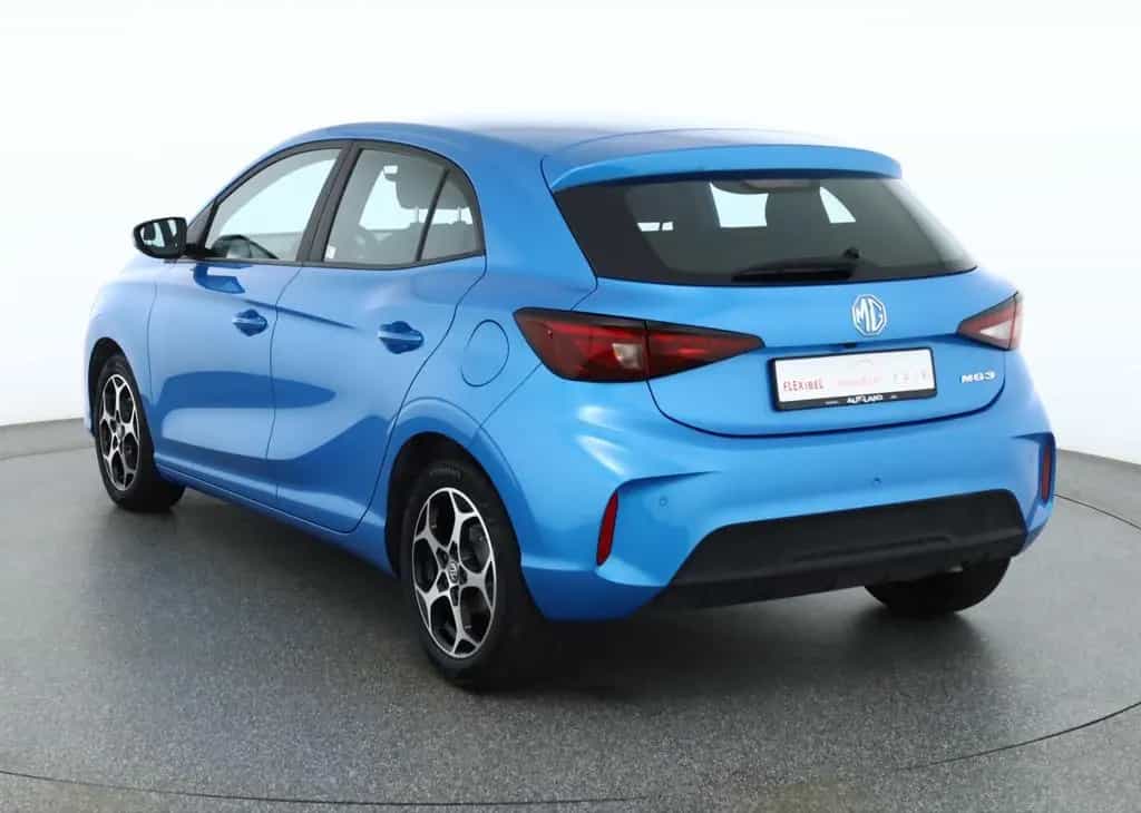 MG MG3 1.5 Comfort LED Navi Kamera 03/2025-photo-2