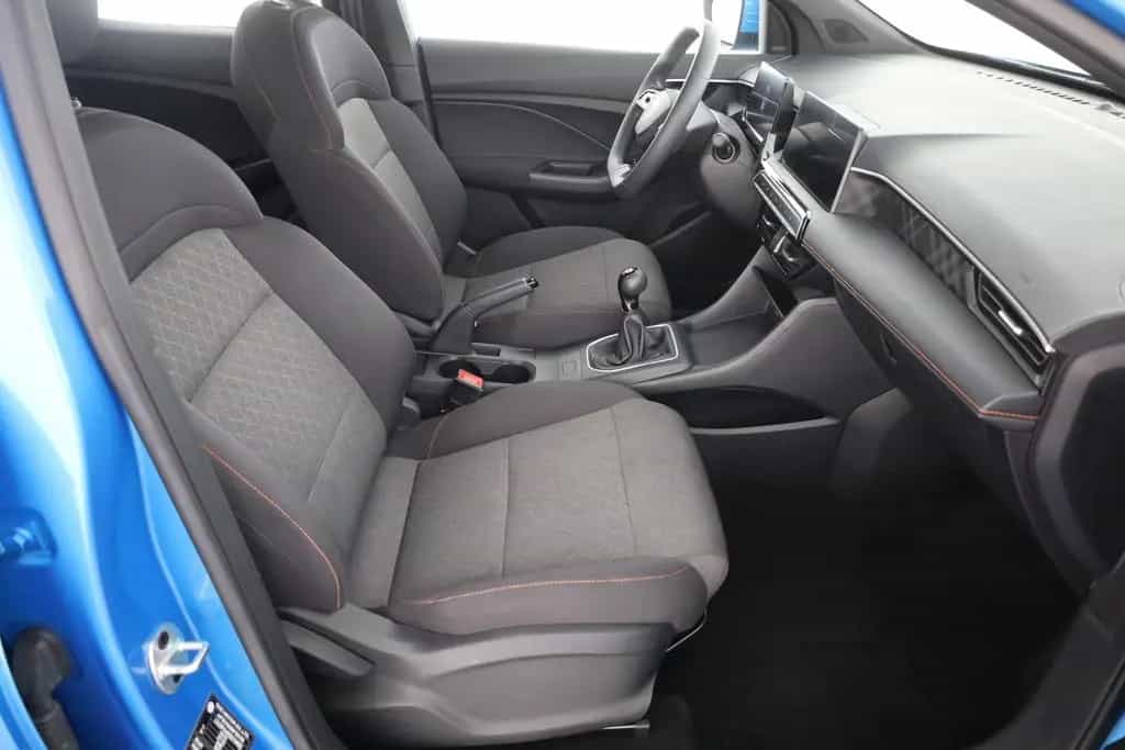MG MG3 1.5 Comfort LED Navi Kamera 03/2025-photo-23