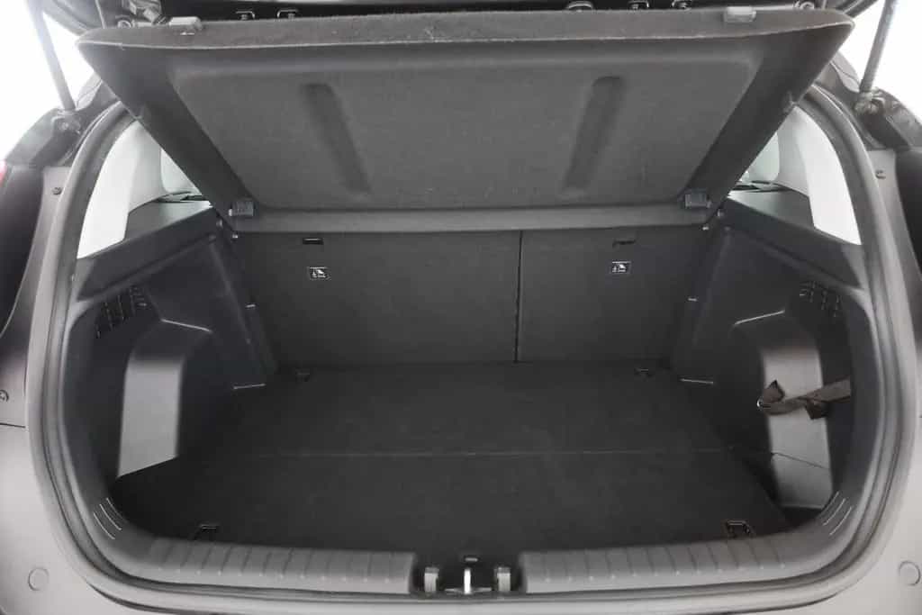 Hyundai BAYON 1.0 T-GDI LED Sitzheizung Kamera PDC USB 09/2021-photo-26