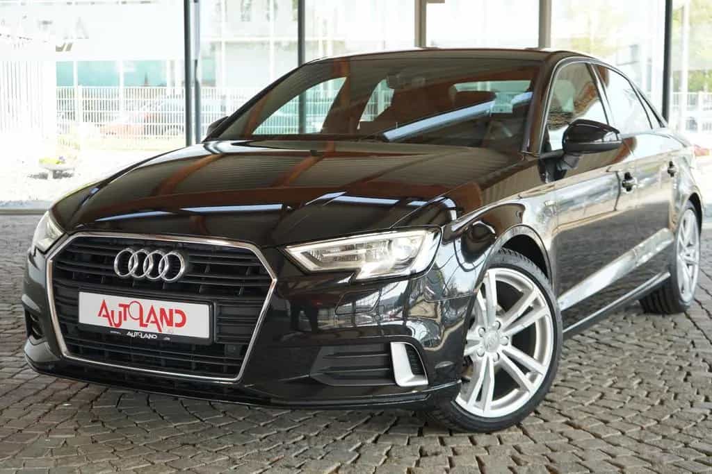 Audi A3 35 1.5 TFSI S-Line Bi-Xenon Navi Kamera Leder 11/2019-photo-1