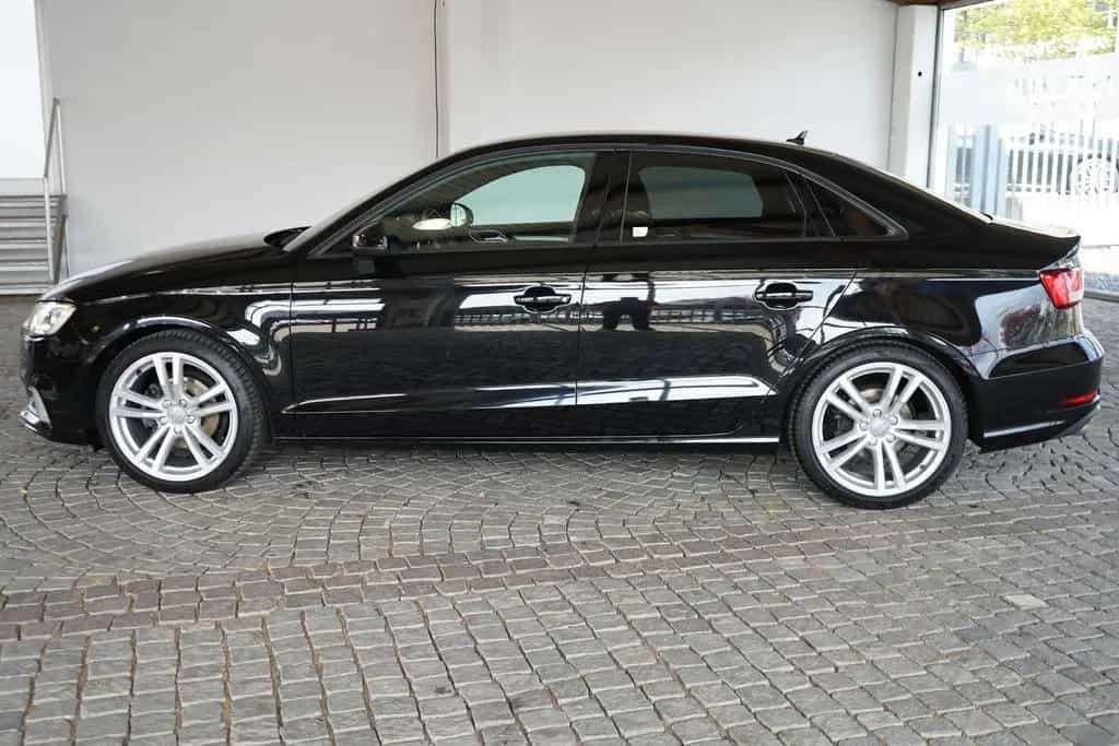 Audi A3 35 1.5 TFSI S-Line Bi-Xenon Navi Kamera Leder 11/2019-photo-2