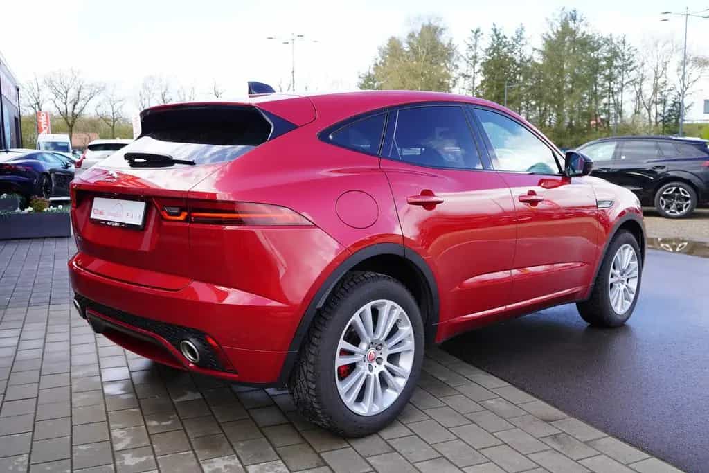 Jaguar E-Pace 2.0 Basis AWD AWD LED Panorama Kamera PDC 11/2019-photo-3