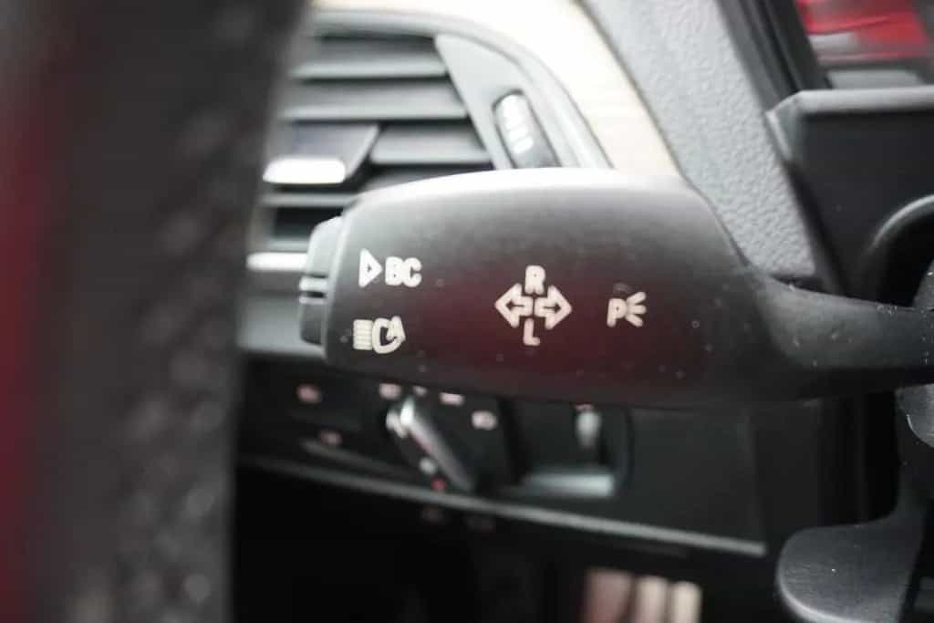 BMW 2 Series 230i M Sport Bi-Xenon HarmanKardon Navi Memory 05/2017-photo-18