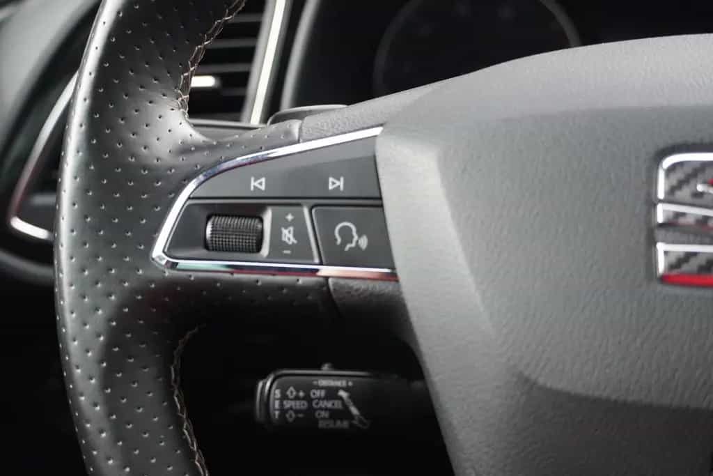 Seat Leon ST 2.0 Cupra 300 4Drive Klimaaut. LED Navi 08/2018-photo-18