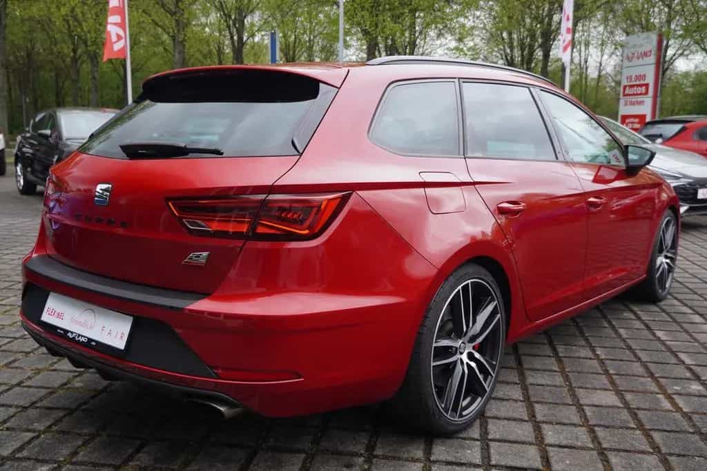 Seat Leon ST 2.0 Cupra 300 4Drive Klimaaut. LED Navi 08/2018-photo-4