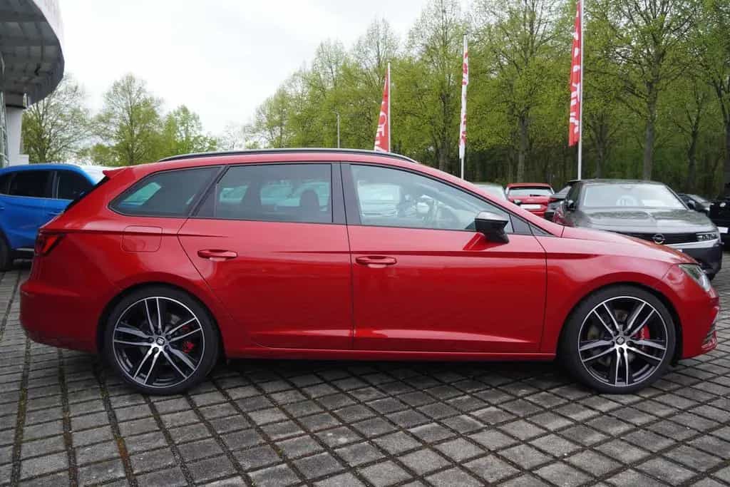 Seat Leon ST 2.0 Cupra 300 4Drive Klimaaut. LED Navi 08/2018-photo-5