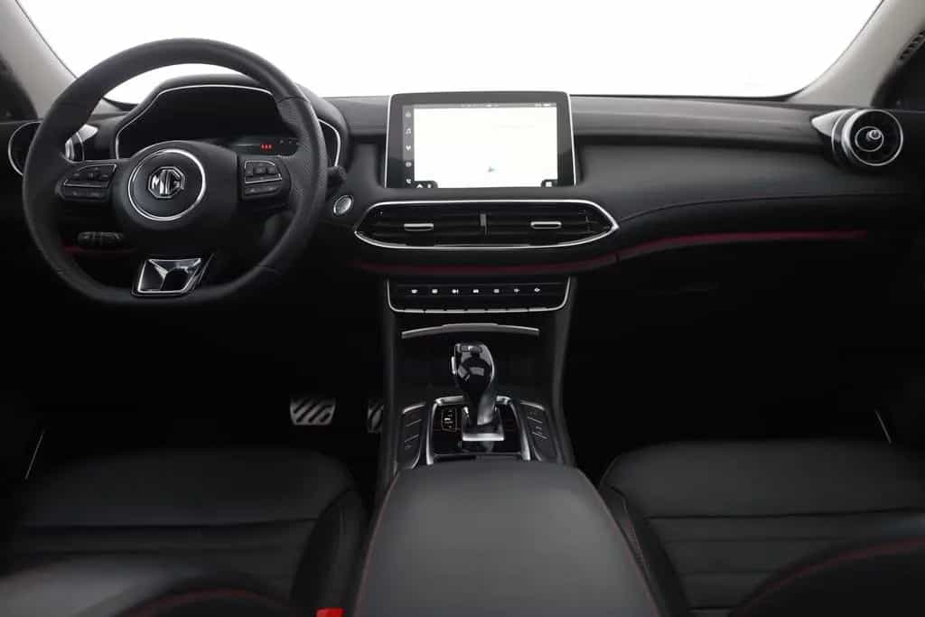 MG HS 1.5 T-GDI Luxury Aut. LED ACC Navi 360° Pano 03/2024-photo-8