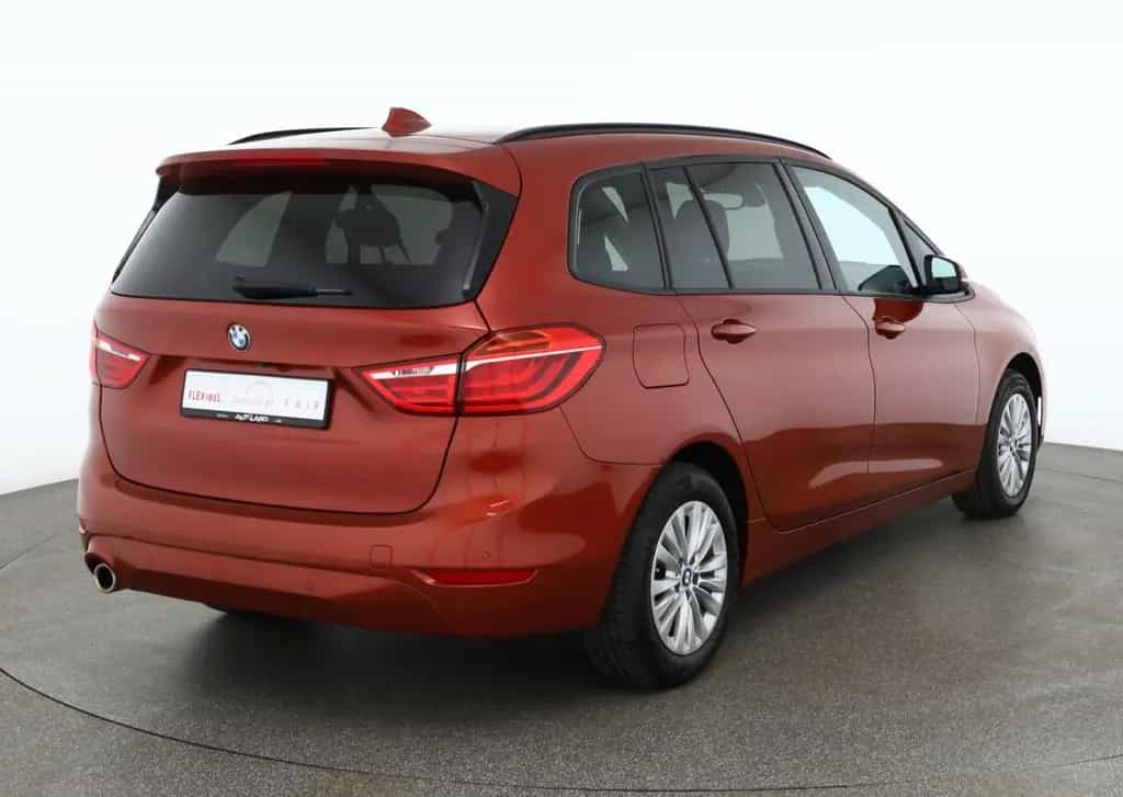 BMW 2 Series 218i Gran Tourer LED AHK Kamera Navi Sitzheizung 03/2021-photo-4