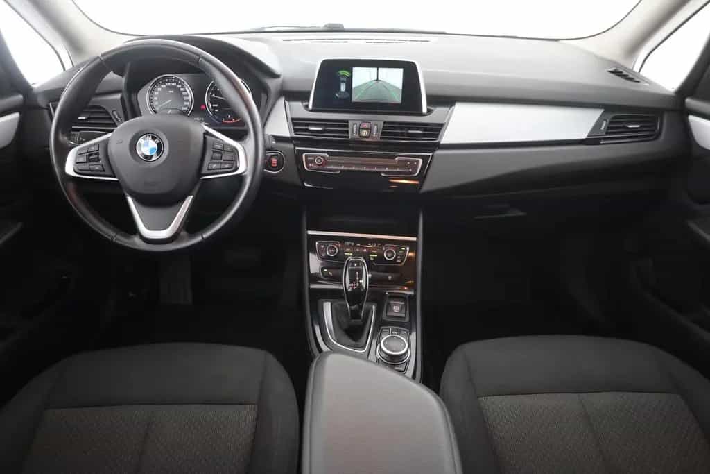 BMW 2 Series 218i Gran Tourer LED AHK Kamera Navi Sitzheizung 03/2021-photo-8