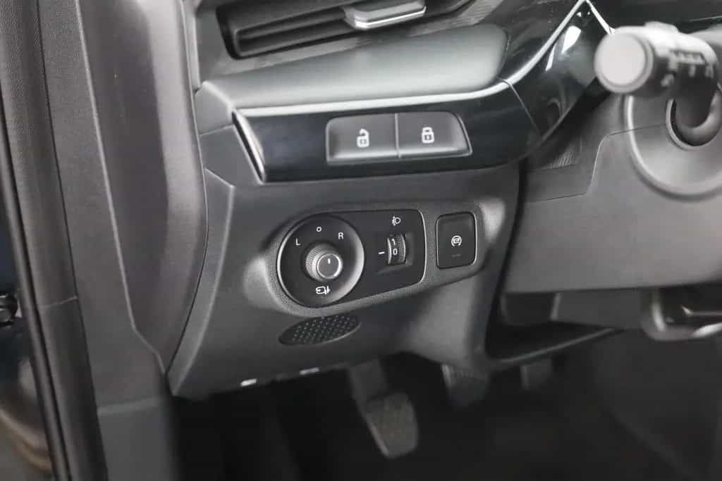 MG MG3 1.5 Comfort LED Navi Kamera 03/2025-photo-19