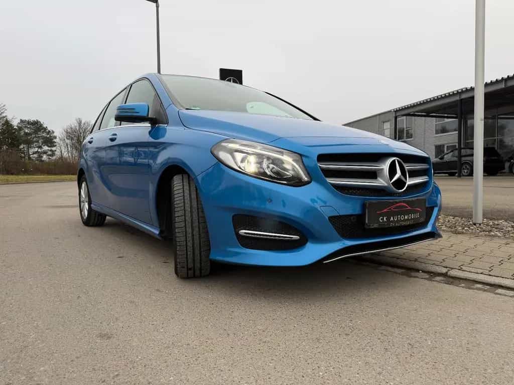 Mercedes-Benz B-Class 180 /2.HAND/ EURO6/ LED/ GEPFLEGT 06/2015-photo-15