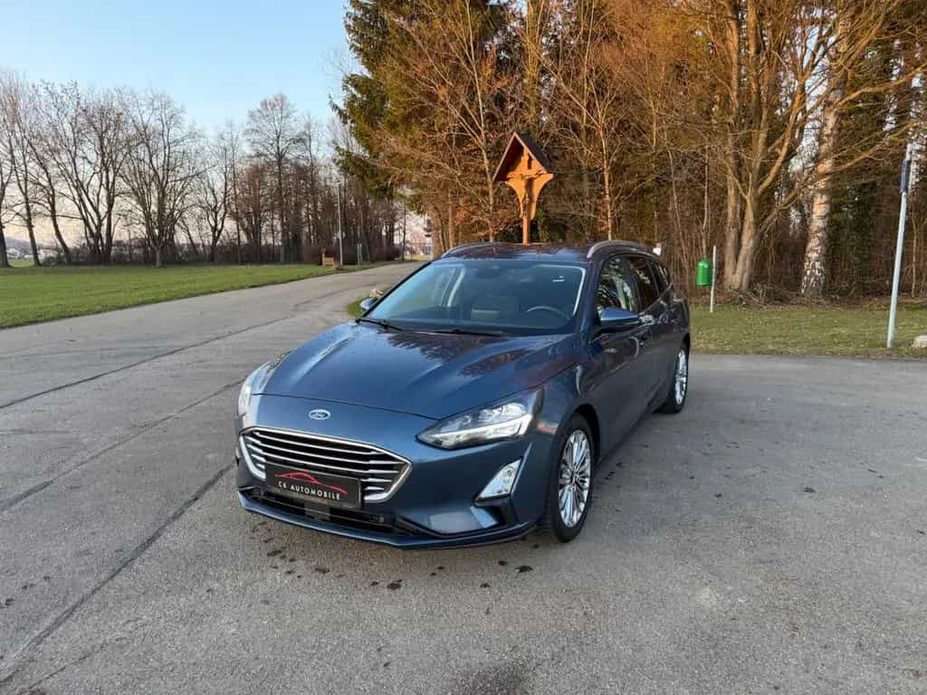 Ford Focus Turnier Titanium/2.HAND/LED 01/2020-photo-0
