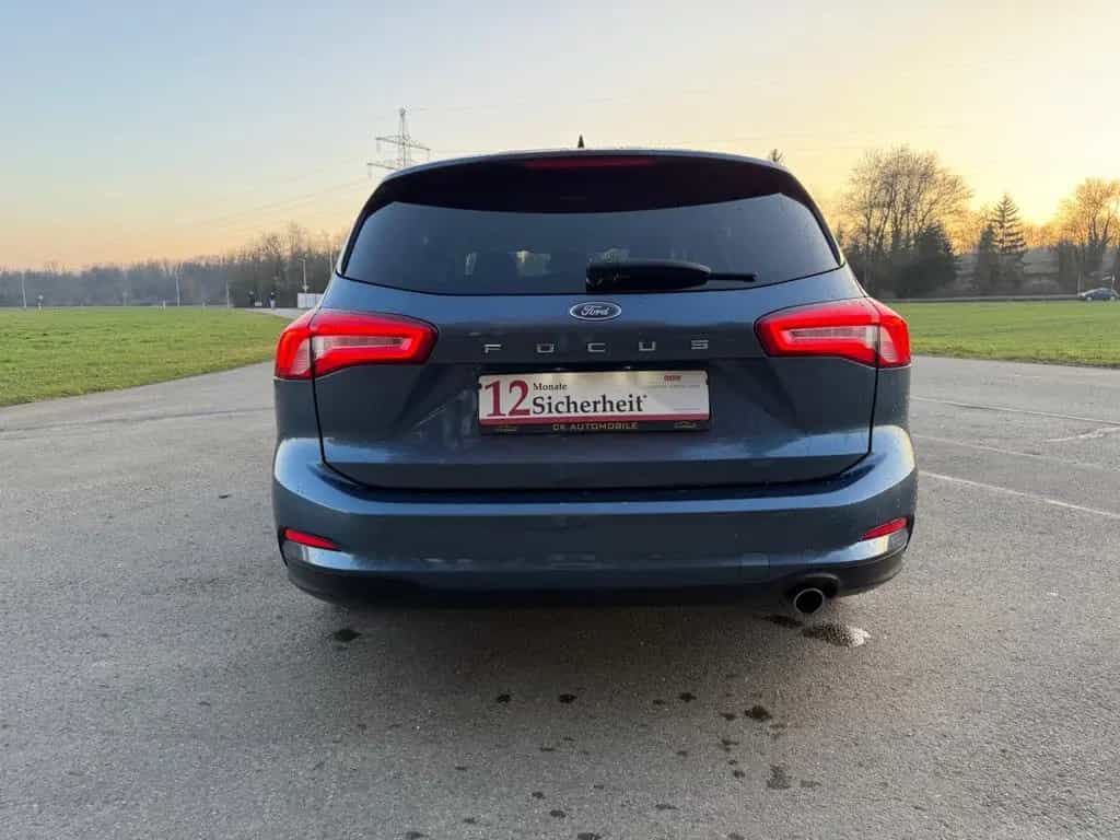 Ford Focus Turnier Titanium/2.HAND/LED 01/2020-photo-10