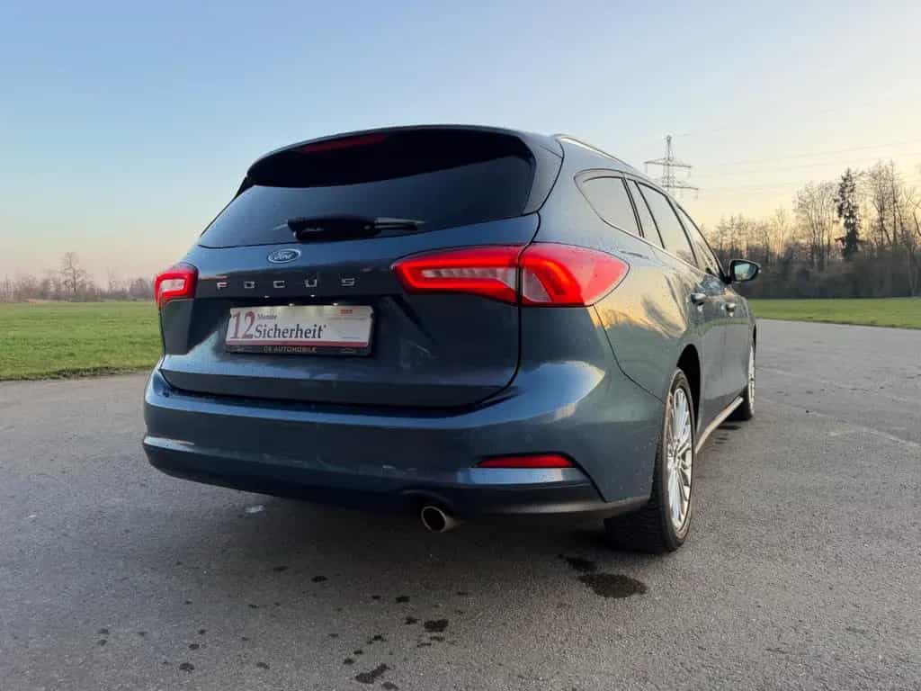 Ford Focus Turnier Titanium/2.HAND/LED 01/2020-photo-11