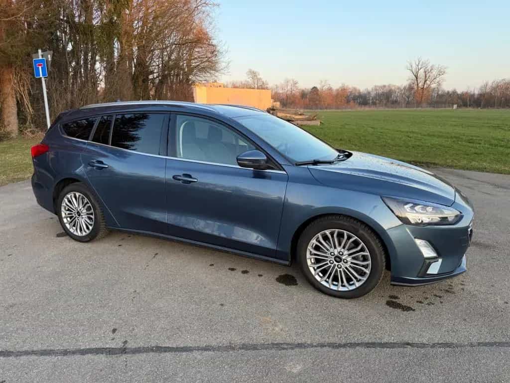Ford Focus Turnier Titanium/2.HAND/LED 01/2020-photo-16