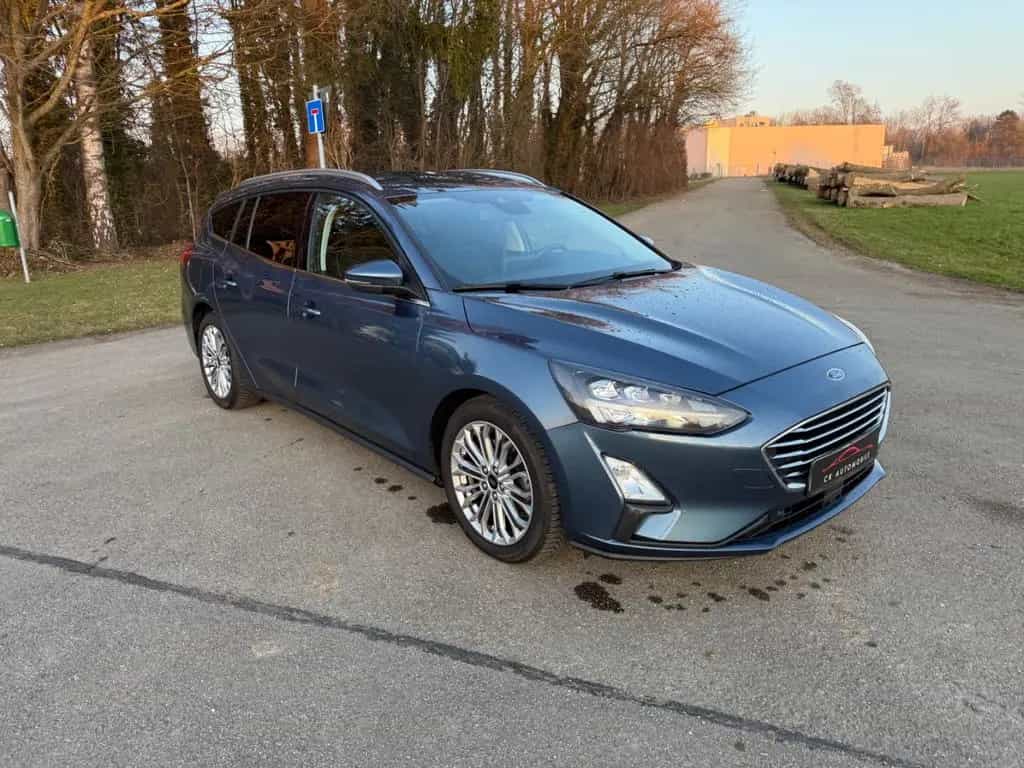 Ford Focus Turnier Titanium/2.HAND/LED 01/2020-photo-17