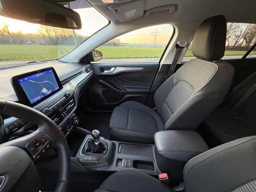 Ford Focus Turnier Titanium/2.HAND/LED 01/2020-photo-21