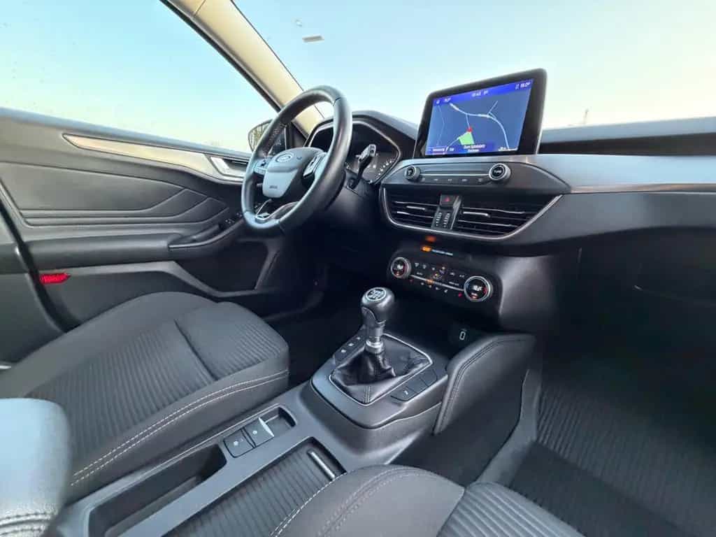 Ford Focus Turnier Titanium/2.HAND/LED 01/2020-photo-29