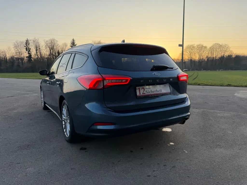 Ford Focus Turnier Titanium/2.HAND/LED 01/2020-photo-8