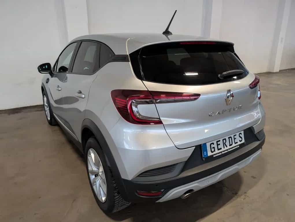 Renault Captur 1.3 TCe Experience "GJR & Navi" 03/2021-photo-9