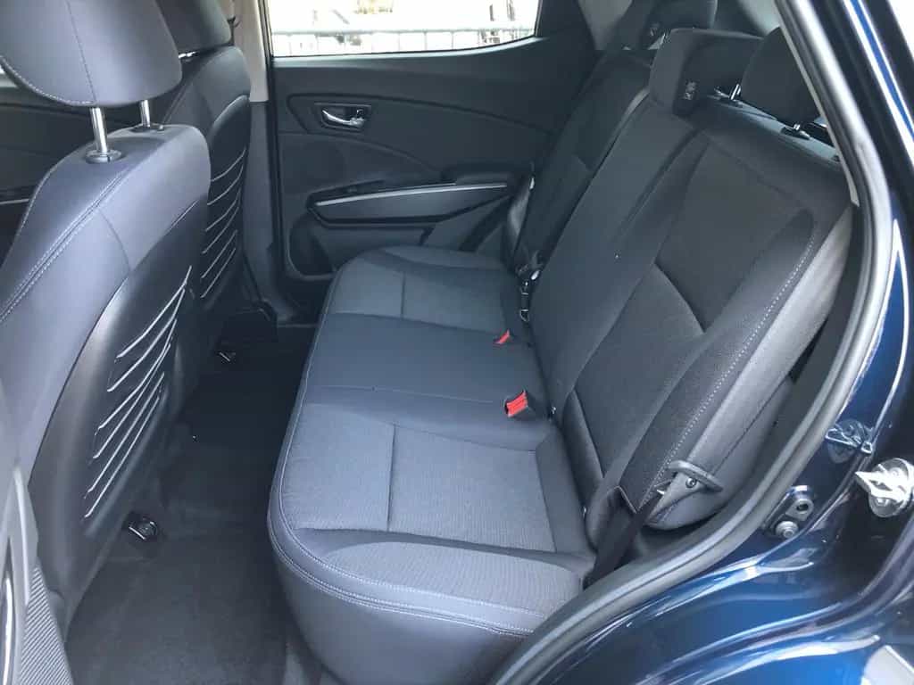 Ssangyong Tivoli Fizz 1.5 P AT 2 WD "Neuwagen" null-photo-17
