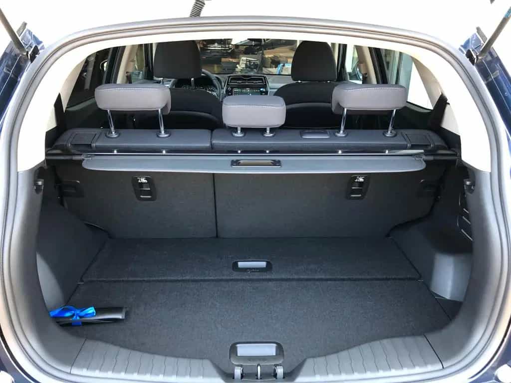 Ssangyong Tivoli Fizz 1.5 P AT 2 WD "Neuwagen" null-photo-18