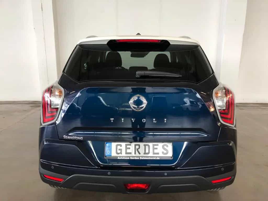 Ssangyong Tivoli Fizz 1.5 P AT 2 WD "Neuwagen" null-photo-8
