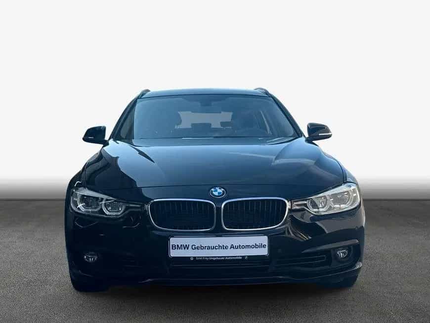 BMW 3 Series 318i Touring Aut. LED Navi 03/2019-photo-2