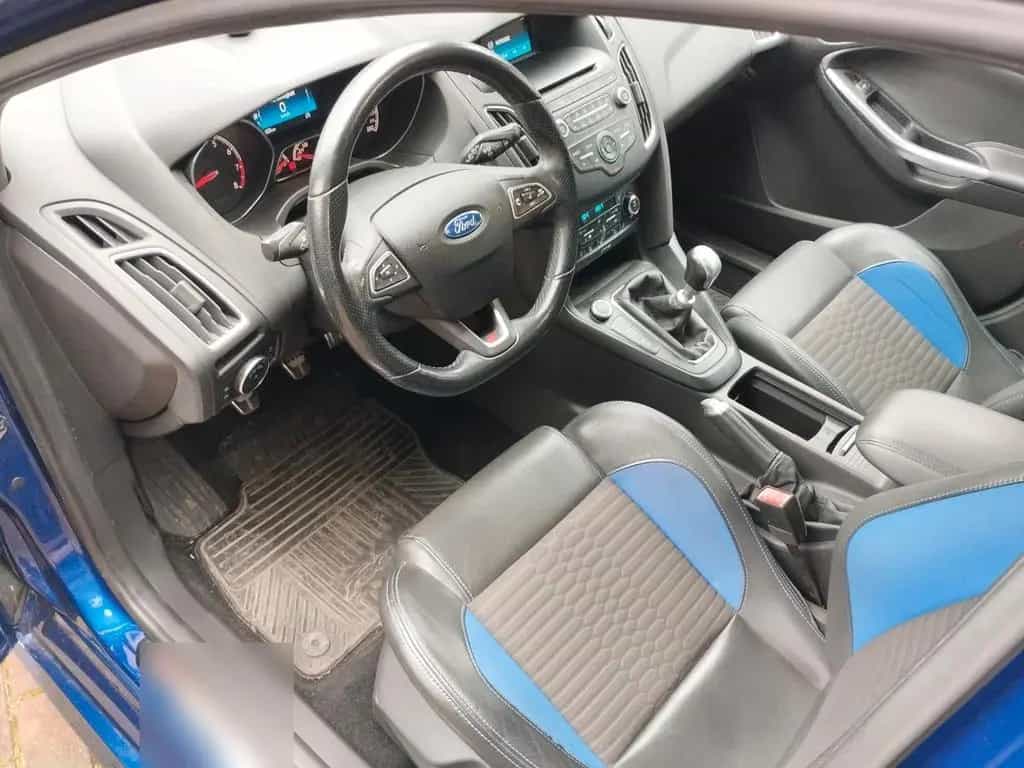 Ford Focus Turnier ST ! Sehr sauber Reifen... 06/2015-photo-8